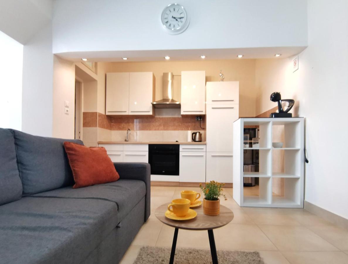 Honeycomb Apartment Split - Free Parking エクステリア 写真